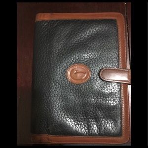 Dooney & Bourke Preowned Leather Planner